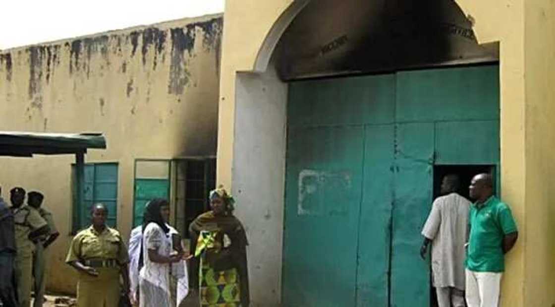 Tayar da tarzoma: An garkame mutane 63 a gidan yari a jihar Kaduna Tayar da tarzoma: An garkame mutane 63 a gidan yari a jihar Kaduna