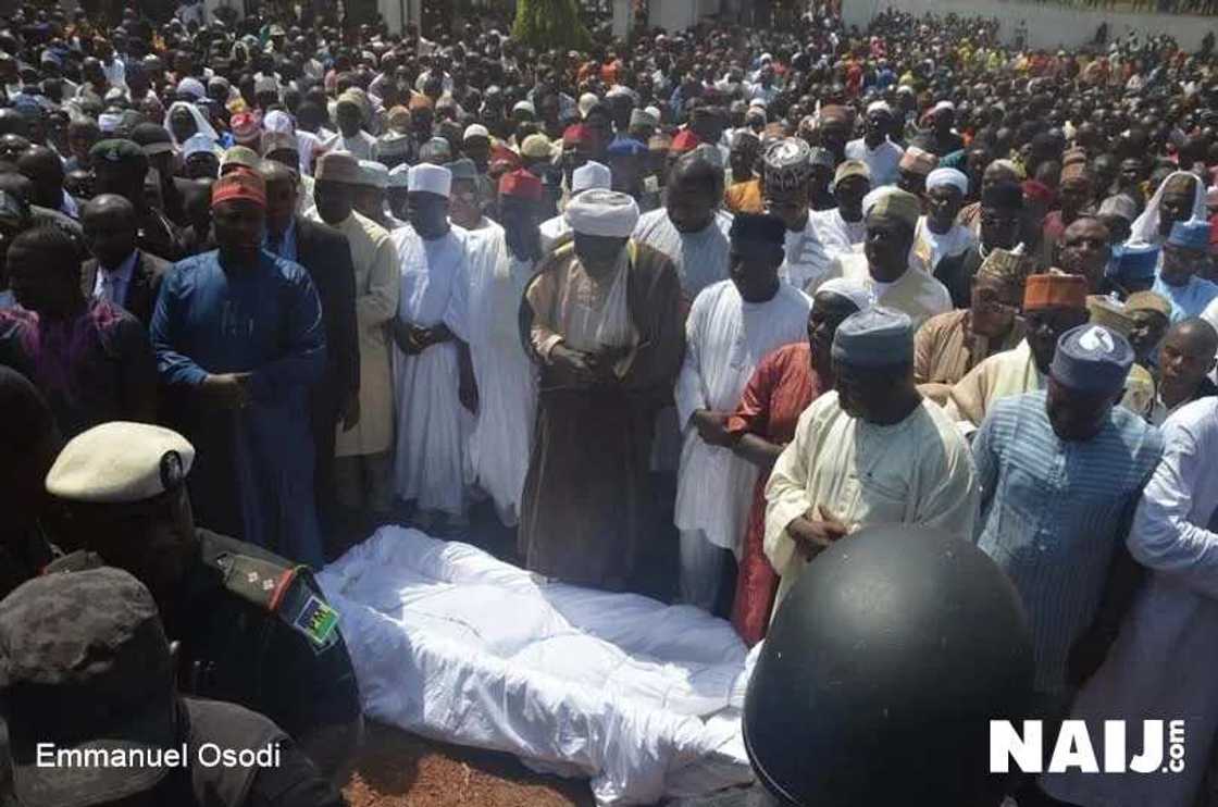 Photos, Video From Abubakar Audu's Burial In Kogi