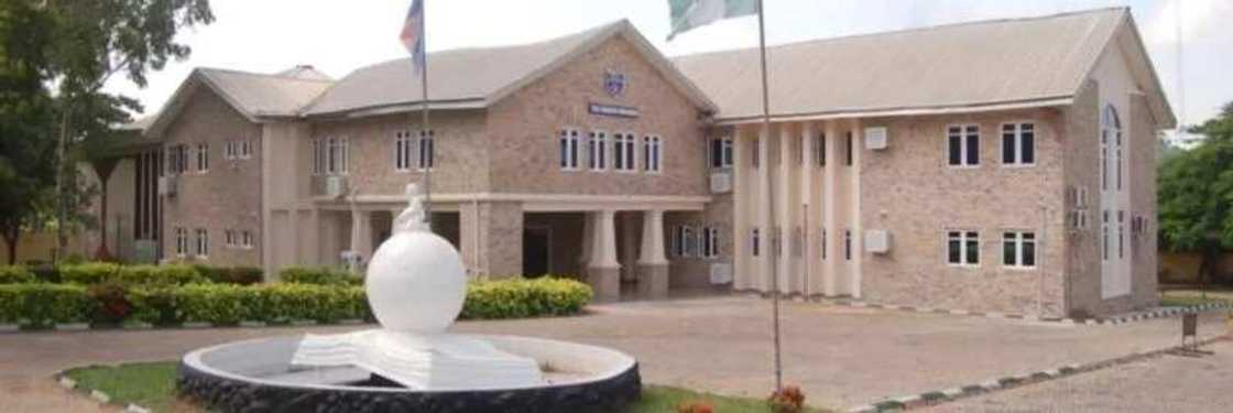 Yanzu-Yanzu: 'Yan bindiga sun sace dalilan jami'ar Abia bayan sace malamansu Yanzu-Yanzu: 'Yan bindiga sun sace dalilan jami'ar Abia bayan sace malamansu