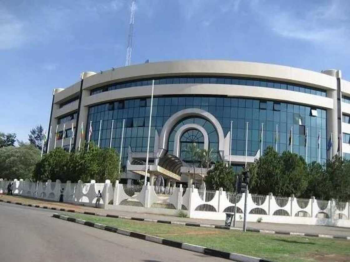 Members of ECOWAS and their presidents