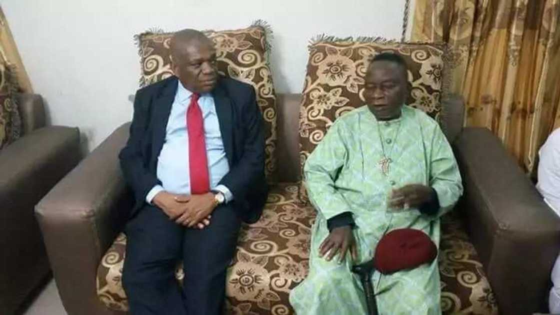 What former Abia governor Orji Uzor-Kalu discussed with Nnamdi kanu’s parents What former Abia governor Orji Uzor-Kalu discussed with Nnamdi kanu’s parents
