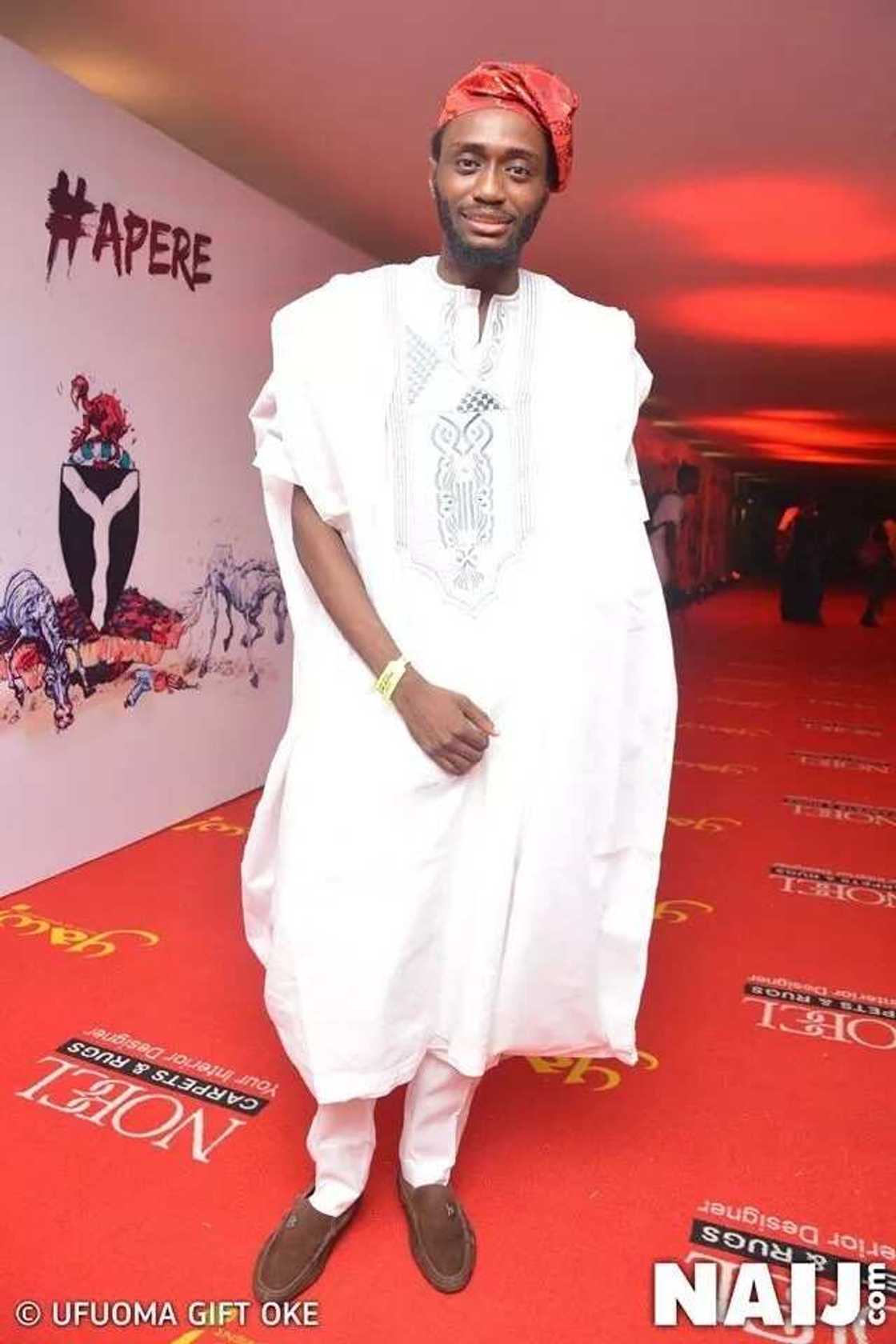 Actors, comedians, dignitaries honour Yaw at the #Apere show Actors, comedians, dignitaries honour Yaw at the #Apere show