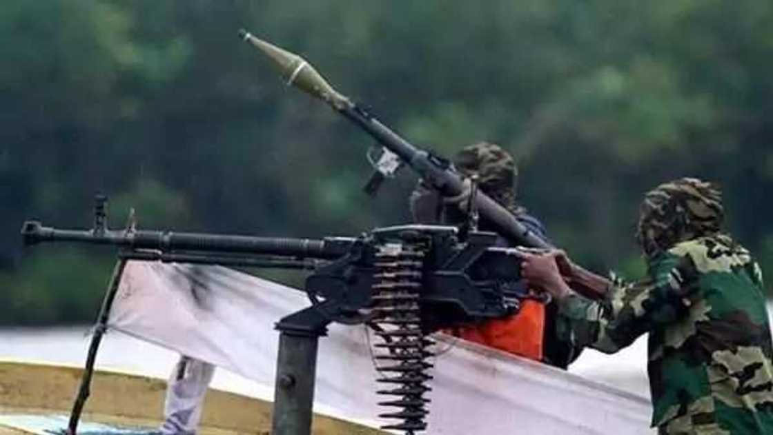 Niger Delta Avengers issue new threat Niger Delta Avengers issue new threat