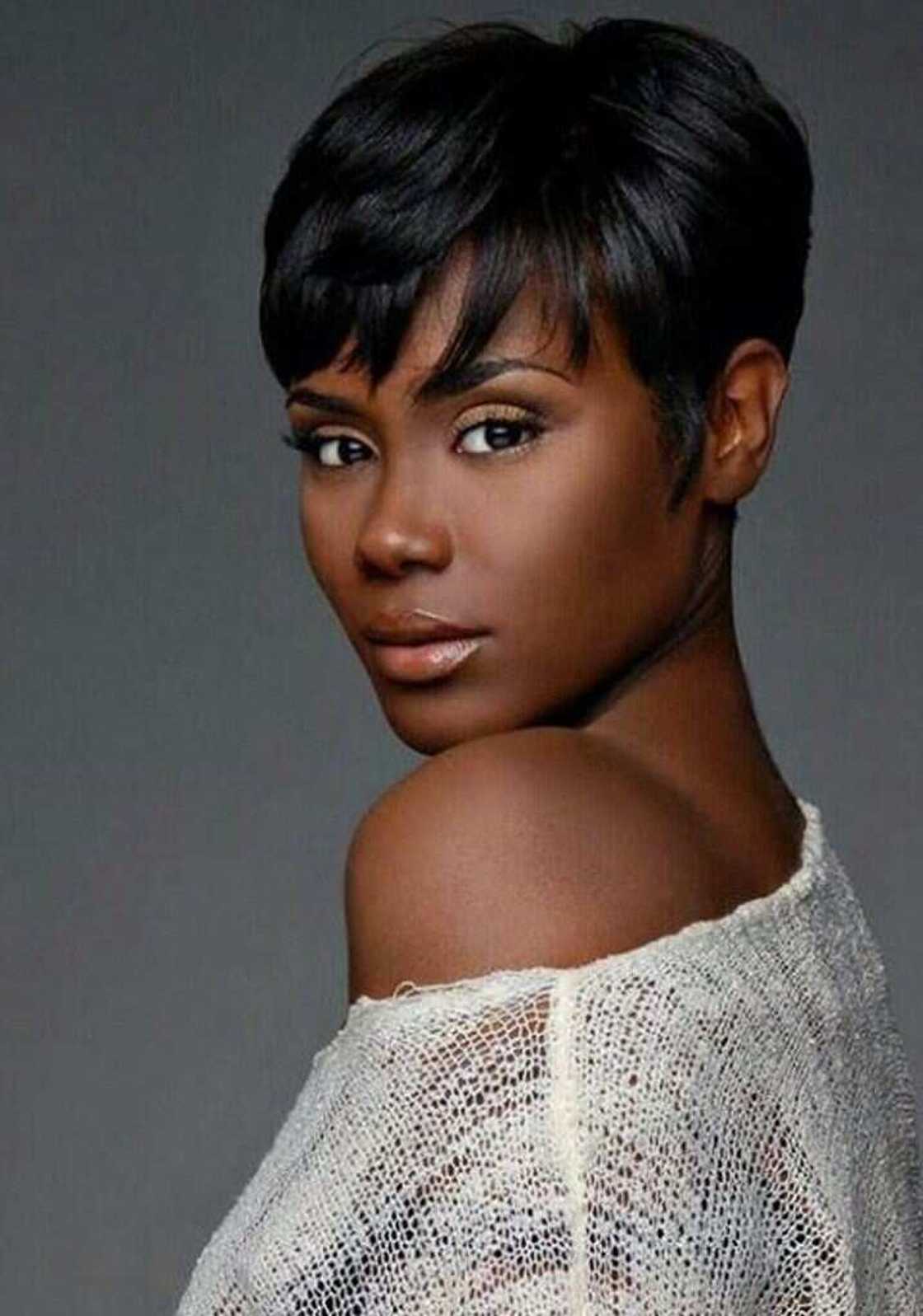 Short fixing hairstyles in Nigeria Short fixing hairstyles in Nigeria