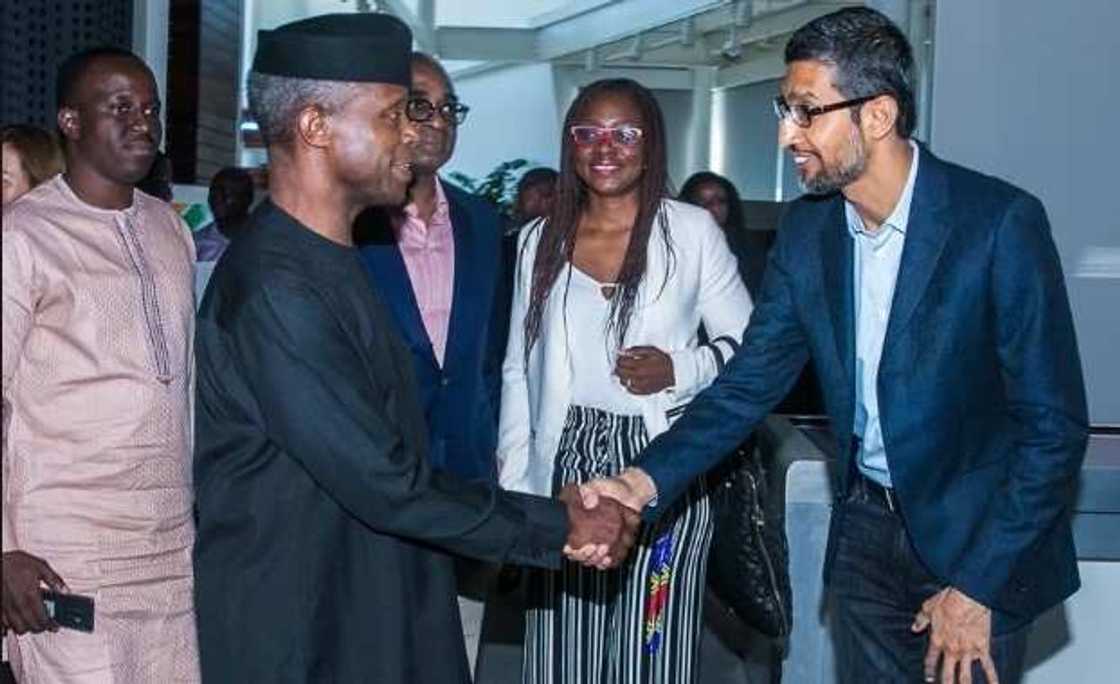 Google station: Za a bude wuraren hawa yanar gizo 200 a cikin Najeriya Google station: Za a bude wuraren hawa yanar gizo 200 a cikin Najeriya