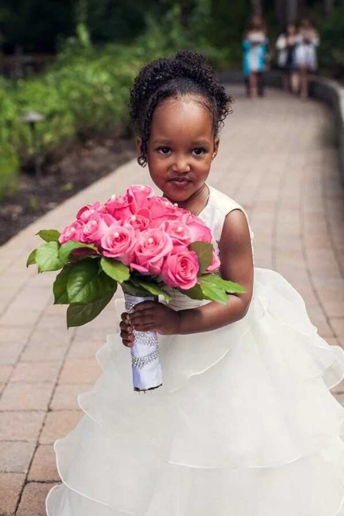 Little bride hairstyle for wedding