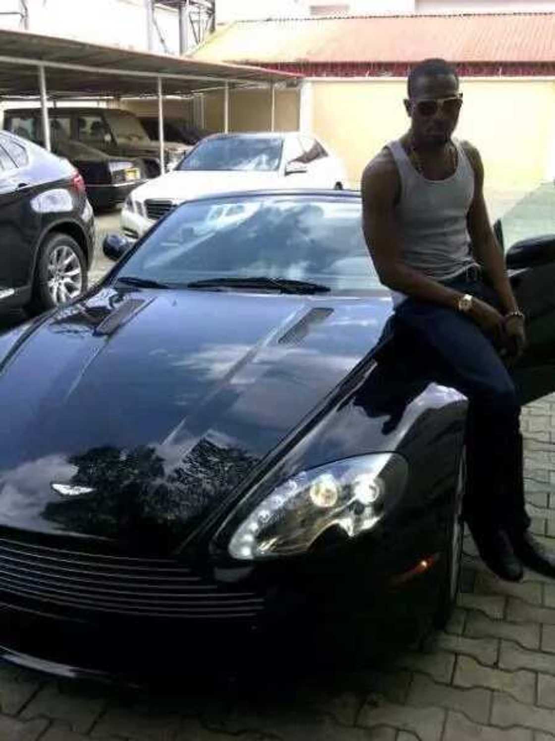 See The Expensive Cars Of Top Nigerian Music Stars See The Expensive Cars Of Top Nigerian Music Stars