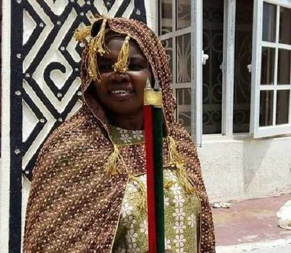 Daso ta nemi afuwar masaurautar Kano game da rike tagwayen Masu Daso ta nemi afuwar masaurautar Kano game da rike tagwayen Masu