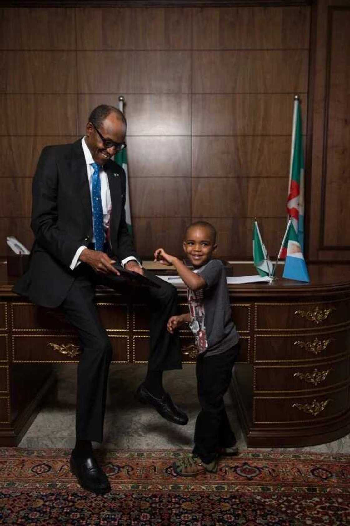 How Buhari Was Convinced To Wear Suit How Buhari Was Convinced To Wear Suit