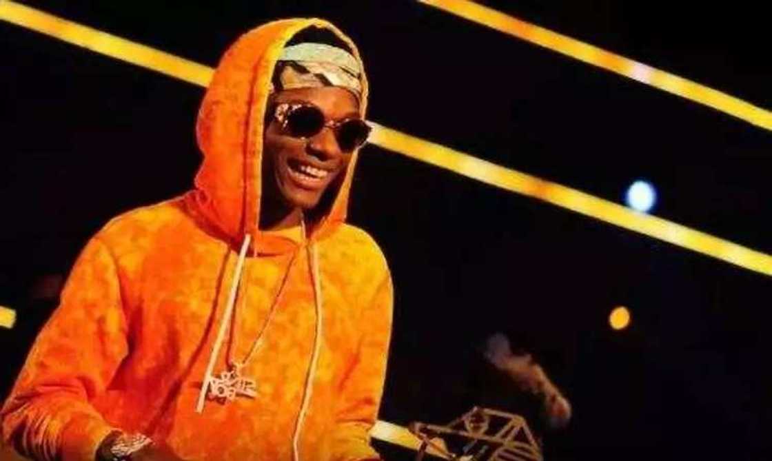 I don't show off anymore - Wizkid I don't show off anymore - Wizkid