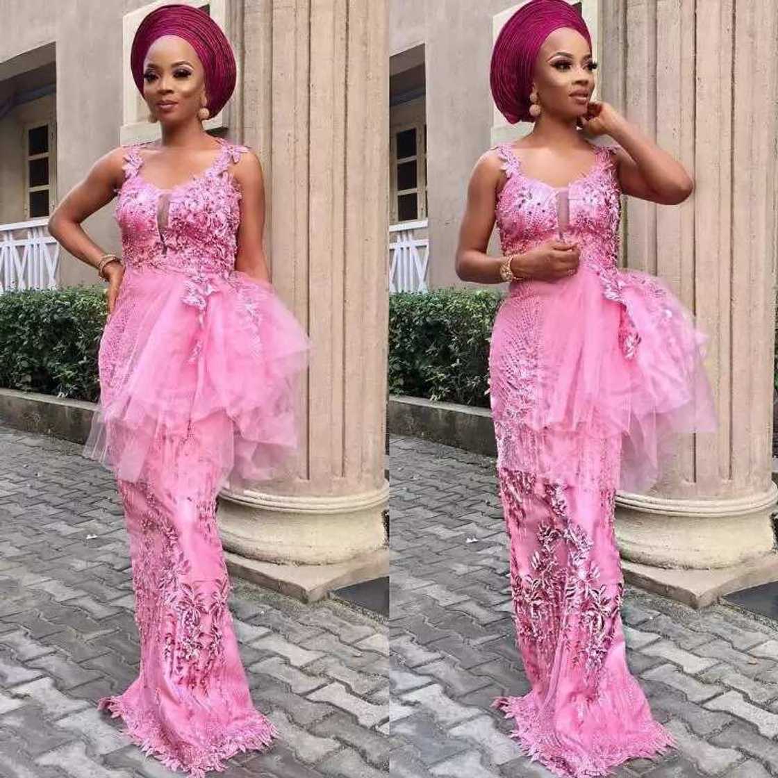 Stunning asoebi pictures from Stephanie Coker’s wedding