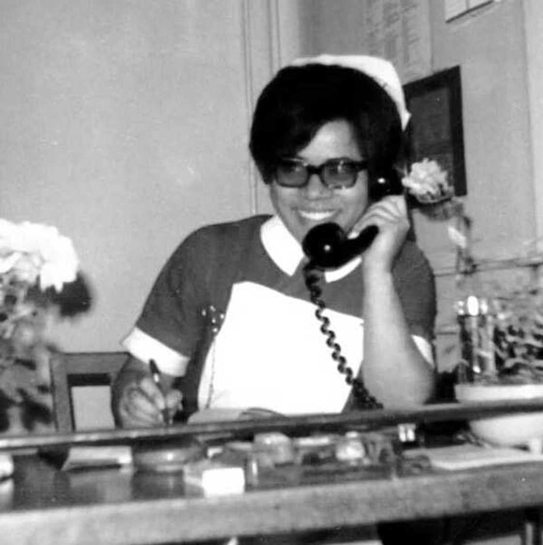 Nurse uniform dress styles in Nigeria Nurse uniform dress styles in Nigeria