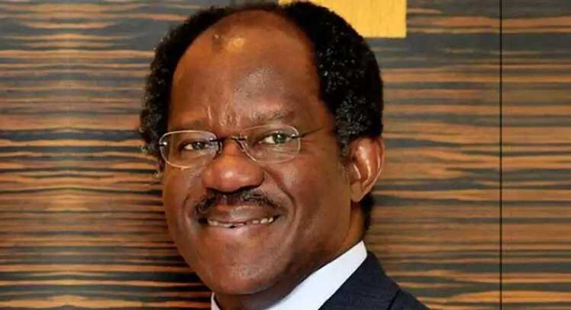 Adebayo Ogunlesi biography and family