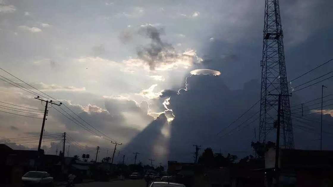 5 ways to live healthy with the black soot pollution in Port Harcourt 5 ways to live healthy with the black soot pollution in Port Harcourt