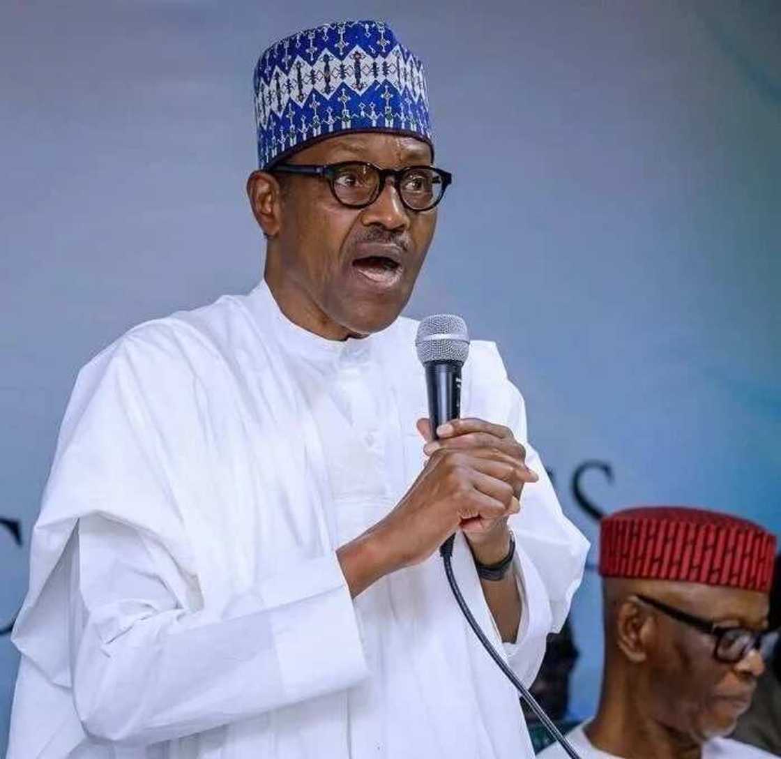 Dalilin bayyana kudirina na tsayawa takara kafin tafiyata Ingila – Shugaba Buhari Dalilin bayyana kudirina na tsayawa takara kafin tafiyata Ingila – Shugaba Buhari