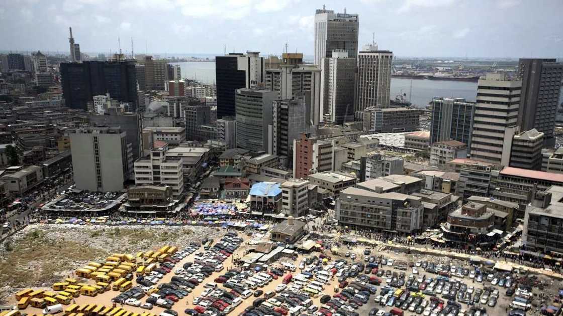 The problems of urbanization in Nigeria The problems of urbanization in Nigeria
