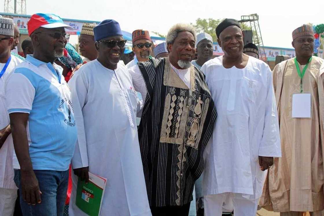 Da biyu: Gwamnan APC ya kafa kwamitin binciken tsohon gwamna da ya bar mulki tun 2003 Da biyu: Gwamnan APC ya kafa kwamitin binciken tsohon gwamna da ya bar mulki tun 2003