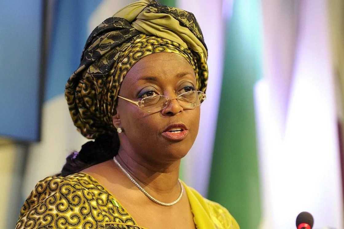 Kotu ta kwace wani Fuloti na N325.4m mallakin Tsohuwar Ministan man Fetur, Diezani Kotu ta kwace wani Fuloti na N325.4m mallakin Tsohuwar Ministan man Fetur, Diezani