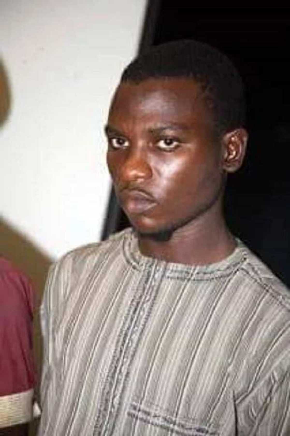 Hukumar leken asiri ta damke wadanda ake zargi da kisan babban malami Auwal Adam Albani Zariya Hukumar leken asiri ta damke wadanda ake zargi da kisan babban malami Auwal Adam Albani Zariya