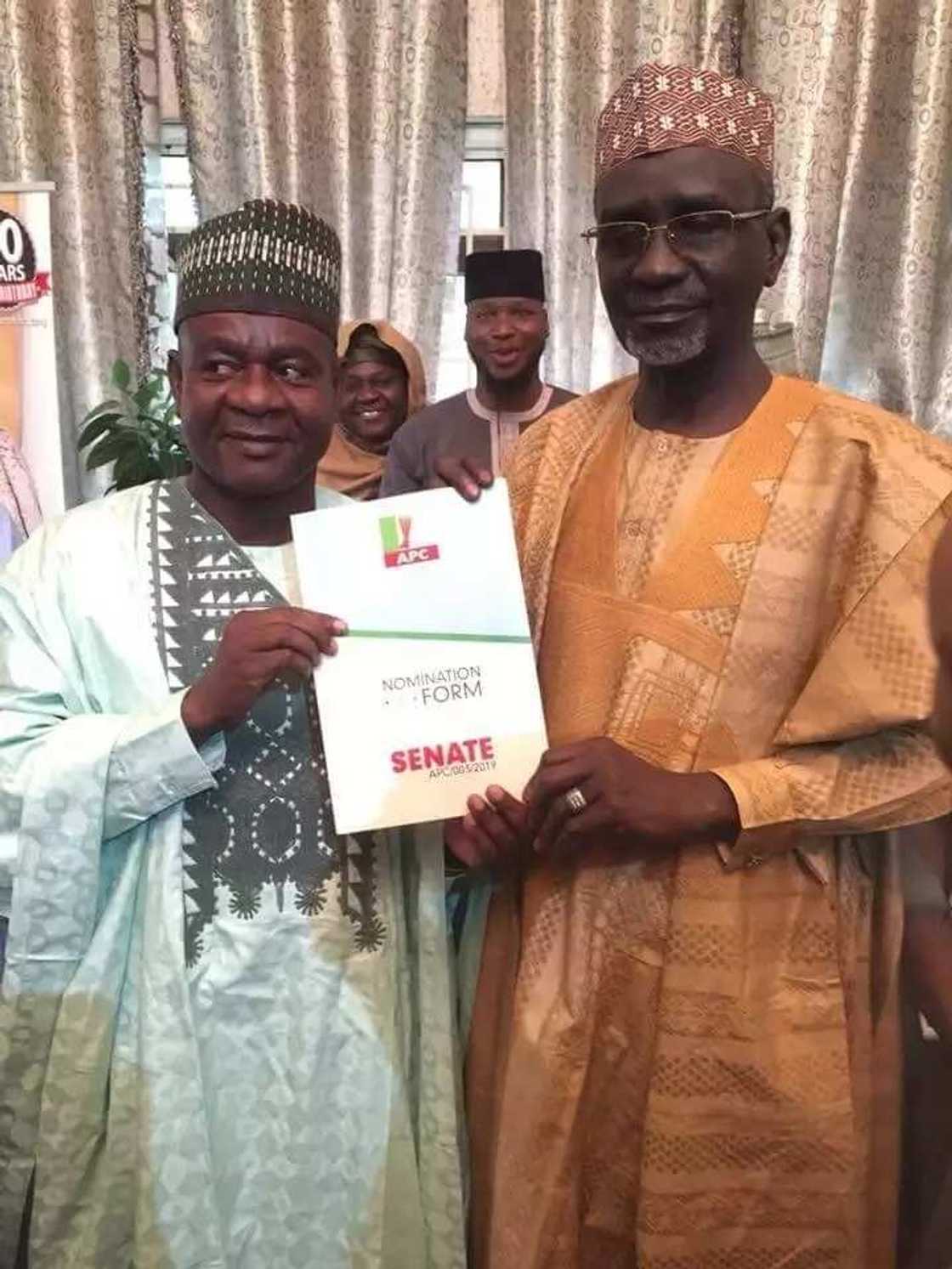Tirkashi: APC na shirin sauya sunan Ibrahim Shekarau Tirkashi: APC na shirin sauya sunan Ibrahim Shekarau