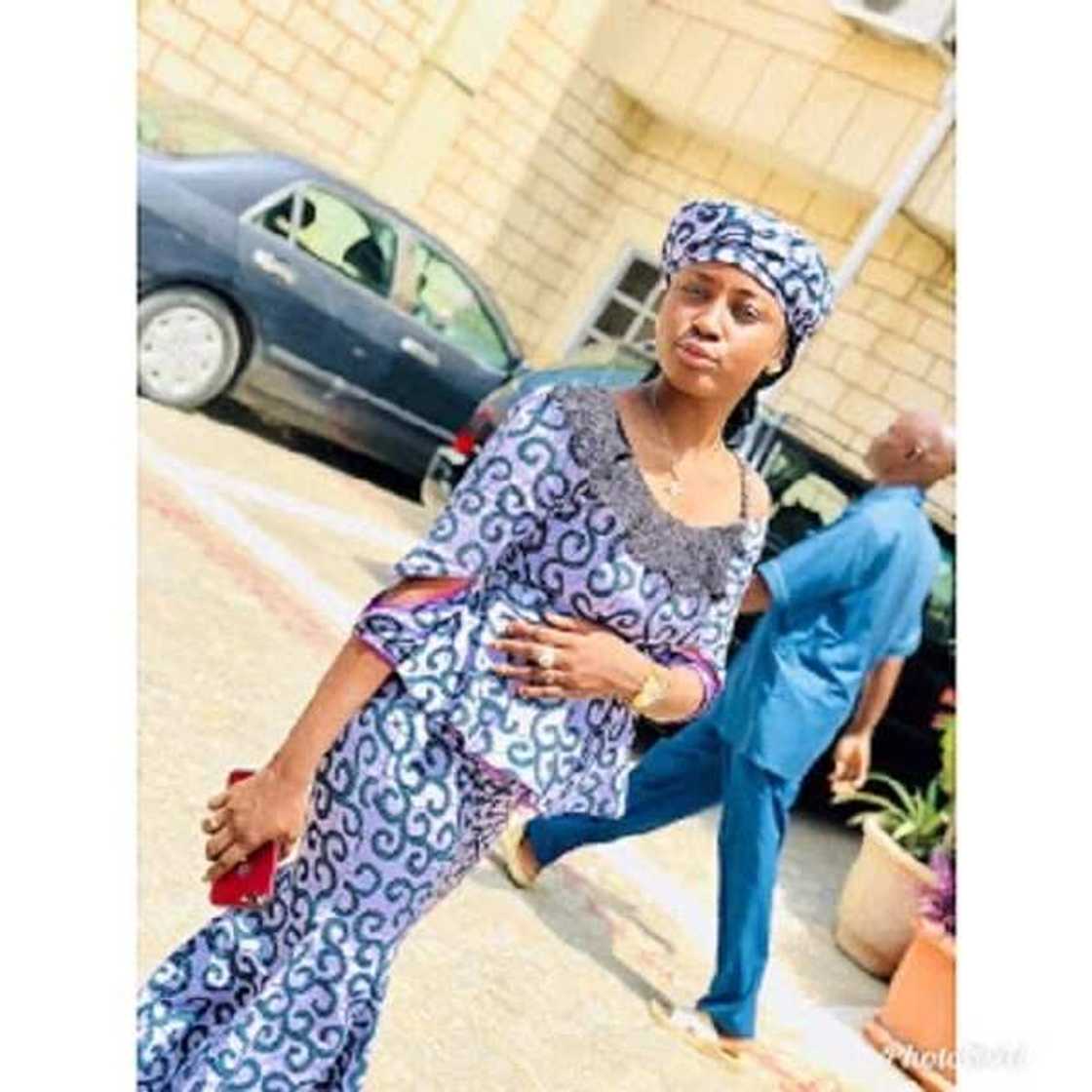 Dandalin Kannywood: Jaruma Maryam Yahaya ta saki sabbin zafafan hotuna da suka kidima maza Dandalin Kannywood: Jaruma Maryam Yahaya ta saki sabbin zafafan hotuna da suka kidima maza