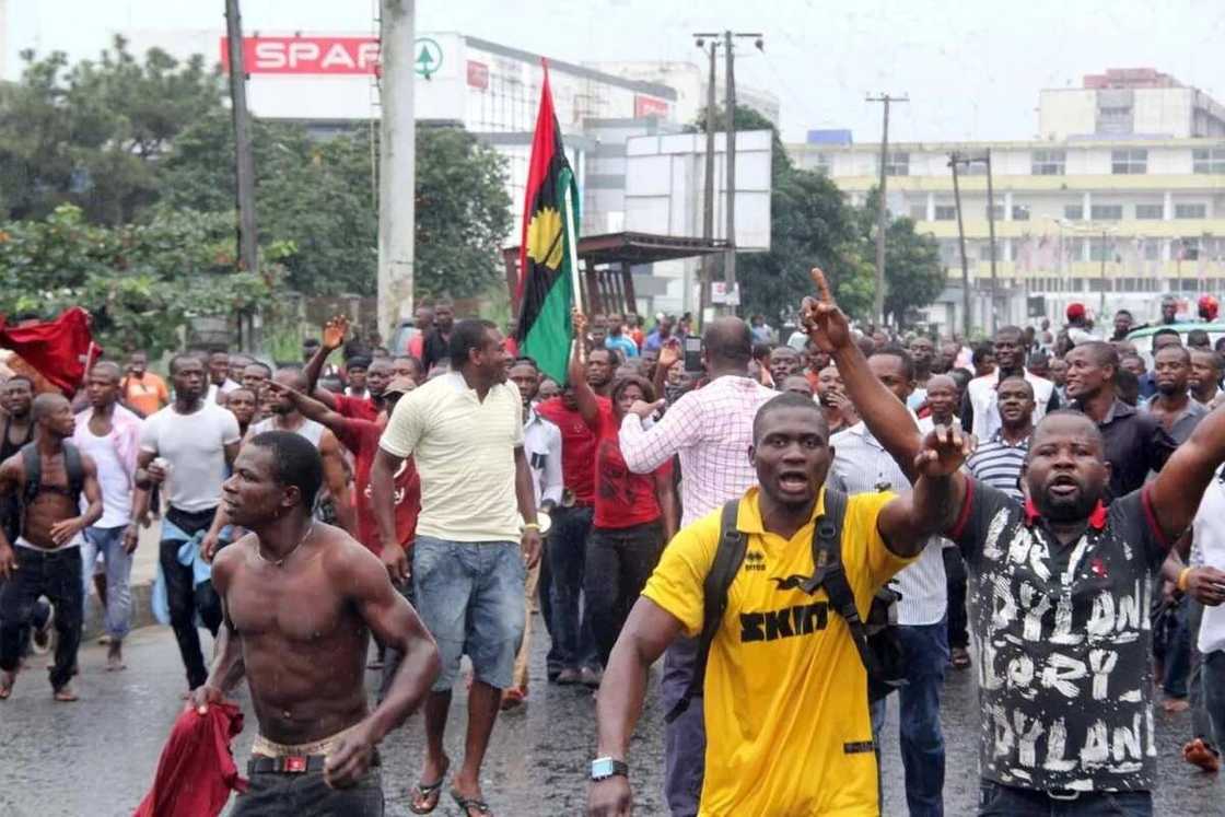 Just days after arriving Nigeria Buhari asked to pay $5bn compensation to Biafra victims Just days after arriving Nigeria Buhari asked to pay $5bn compensation to Biafra victims