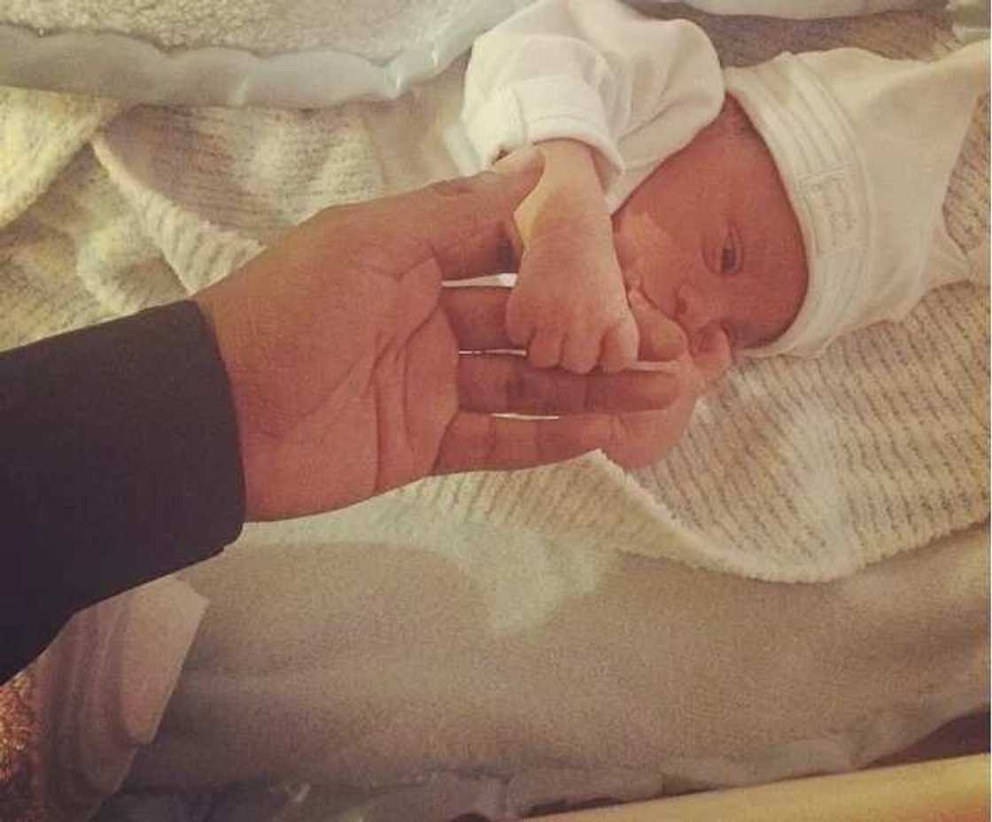 #2015InReview: Top Celebrities Who Had Babies In 2015 #2015InReview: Top Celebrities Who Had Babies In 2015