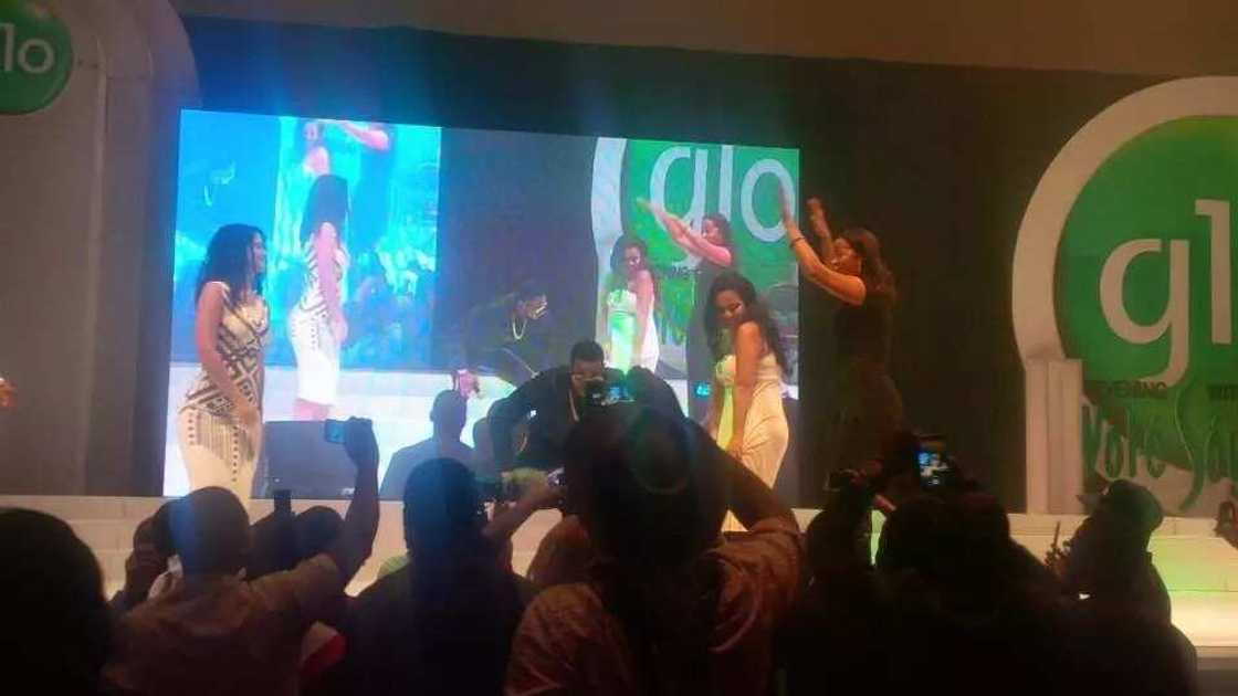 Photos: D'banj Rocks Glo Show In Honour Of Soyinka