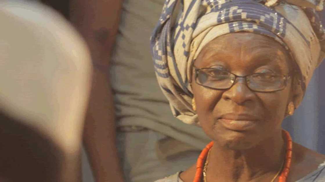 7 basic signs you have an intrusive mother-in-law 7 basic signs you have an intrusive mother-in-law