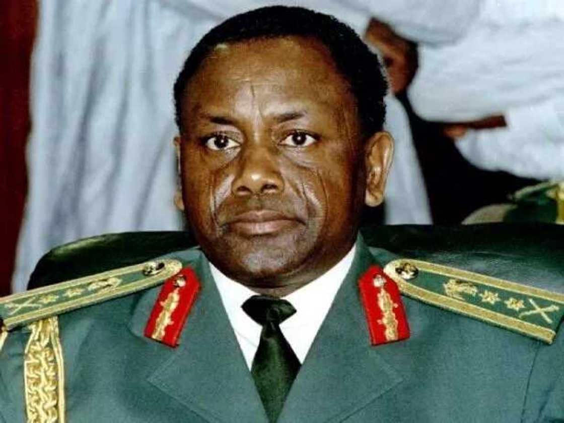 Shekara 19 da rasuwa: Janar Abacha, ‘sai bayan baka ake’