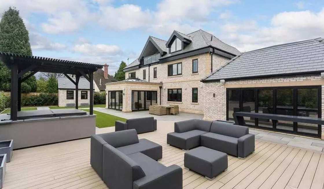 Everton goalkeeper Jordan Pickford buys £2.1m mansion few days after Russia 2018 Everton goalkeeper Jordan Pickford buys £2.1m mansion few days after Russia 2018