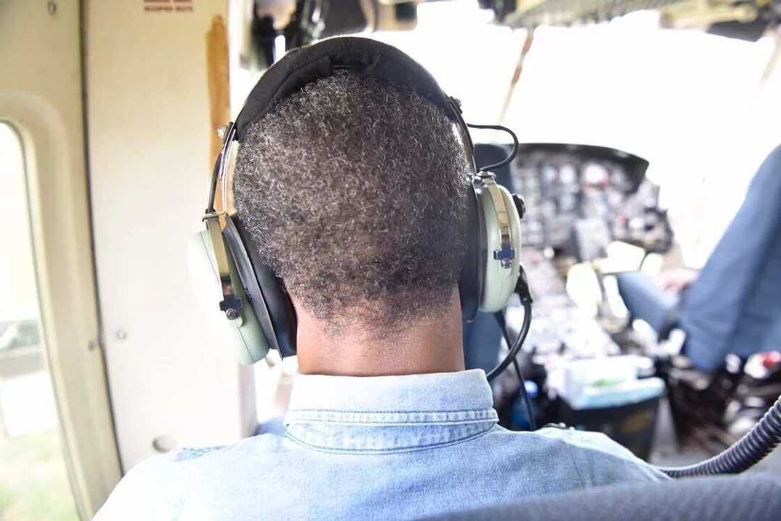 El-Rufai ya zaga garin Kaduna a helicofta (Hotuna) El-Rufai ya zaga garin Kaduna a helicofta (Hotuna)