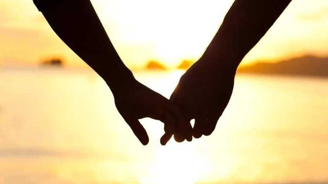 Rashin tausayi: An damke wani mutum da ya yadawa sama da mutane 200 ciwon kanjamau da gangan Rashin tausayi: An damke wani mutum da ya yadawa sama da mutane 200 ciwon kanjamau da gangan