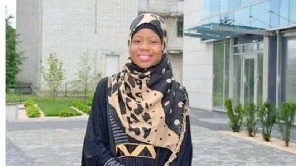 Nigerian girl emerges best graduating student in Ukraine (photo) Nigerian girl emerges best graduating student in Ukraine (photo)