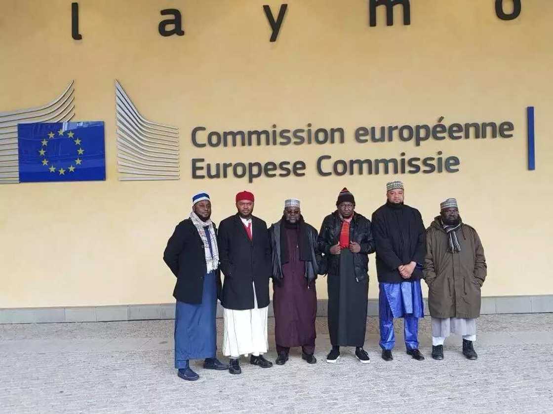 Shugaban Izala Bala Lau tare da tawagarsa sun kai ziyara cibiyar European union a Brussels (hotuna)