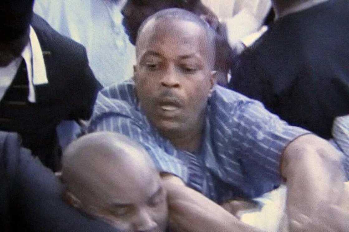 Brawl In House Of Reps (PHOTOS, VIDEO) Brawl In House Of Reps (PHOTOS, VIDEO)