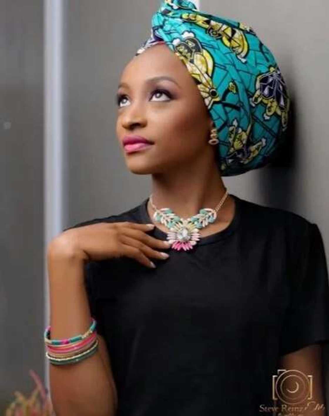 Kyawawan hotunan Rahama Sadau guda 9 Kyawawan hotunan Rahama Sadau guda 9