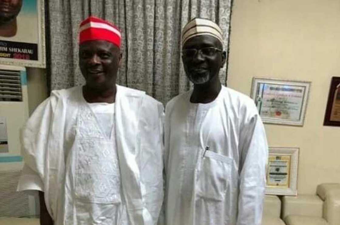 An rubutawa Shugaban kasa Buhari wasika game da shigowar Shekarau APC An rubutawa Shugaban kasa Buhari wasika game da shigowar Shekarau APC