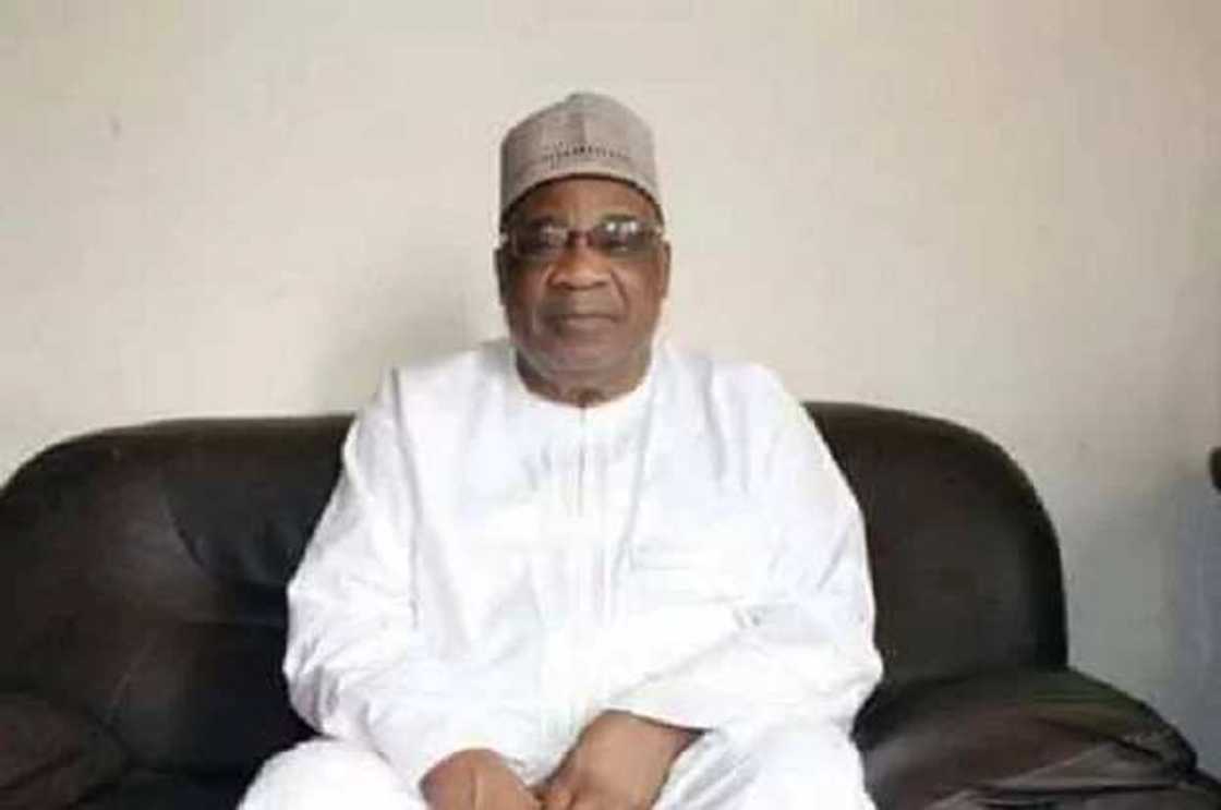 Fitattun 'yan Nigeria da suka mutu a 2017 Fitattun 'yan Nigeria da suka mutu a 2017