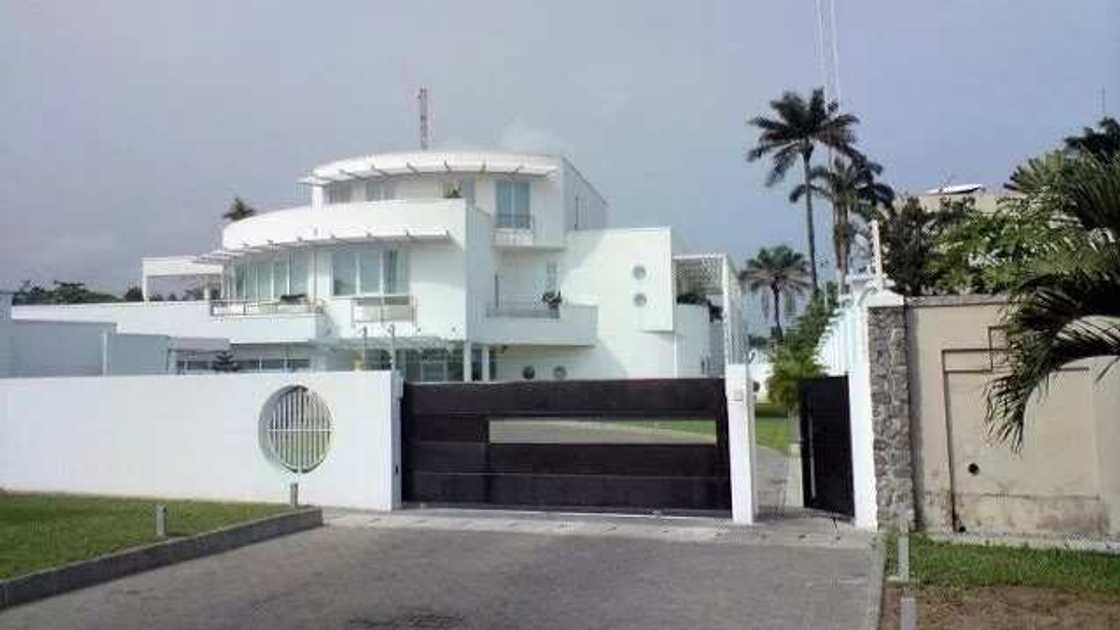 Dangote's multi-million dollar Abuja mansion (photos) Dangote's multi-million dollar Abuja mansion (photos)