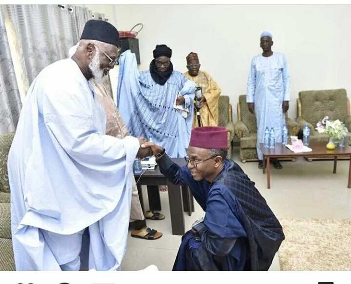 Harkar ilmi: Tsohon Shugaban kasa Abdussalami Abubakar ya yabawa El-Rufai Harkar ilmi: Tsohon Shugaban kasa Abdussalami Abubakar ya yabawa El-Rufai
