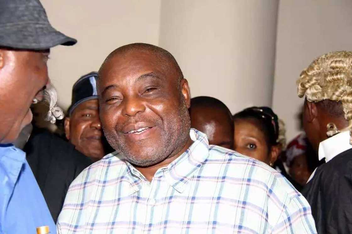 JUST IN: EFCC Finally Docks Raymond Dokpesi (PHOTOS) JUST IN: EFCC Finally Docks Raymond Dokpesi (PHOTOS)