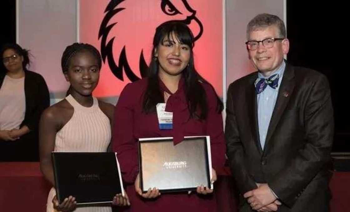 Tamu ta samu: Yadda 'yar Najeriya mai shekaru 16 ta kwashi 'yan kallo a jami'ar kasar Amurka Tamu ta samu: Yadda 'yar Najeriya mai shekaru 16 ta kwashi 'yan kallo a jami'ar kasar Amurka