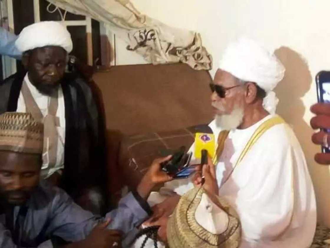 Kalli hotunan ziyarar da ýan Shi’a suka kai ma Shehi Dahiru Bauchi