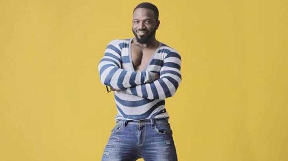 Tonon silili: Wani dan luwadi ya zayyana wadanda suka taba kwana da shi a Najeriya Tonon silili: Wani dan luwadi ya zayyana wadanda suka taba kwana da shi a Najeriya