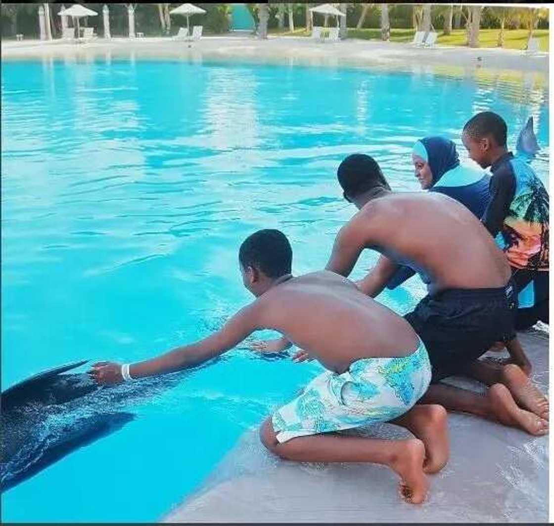 Labarai guda 9 da sukayi fice a ranar Juma’a Labarai guda 9 da sukayi fice a ranar Juma’a