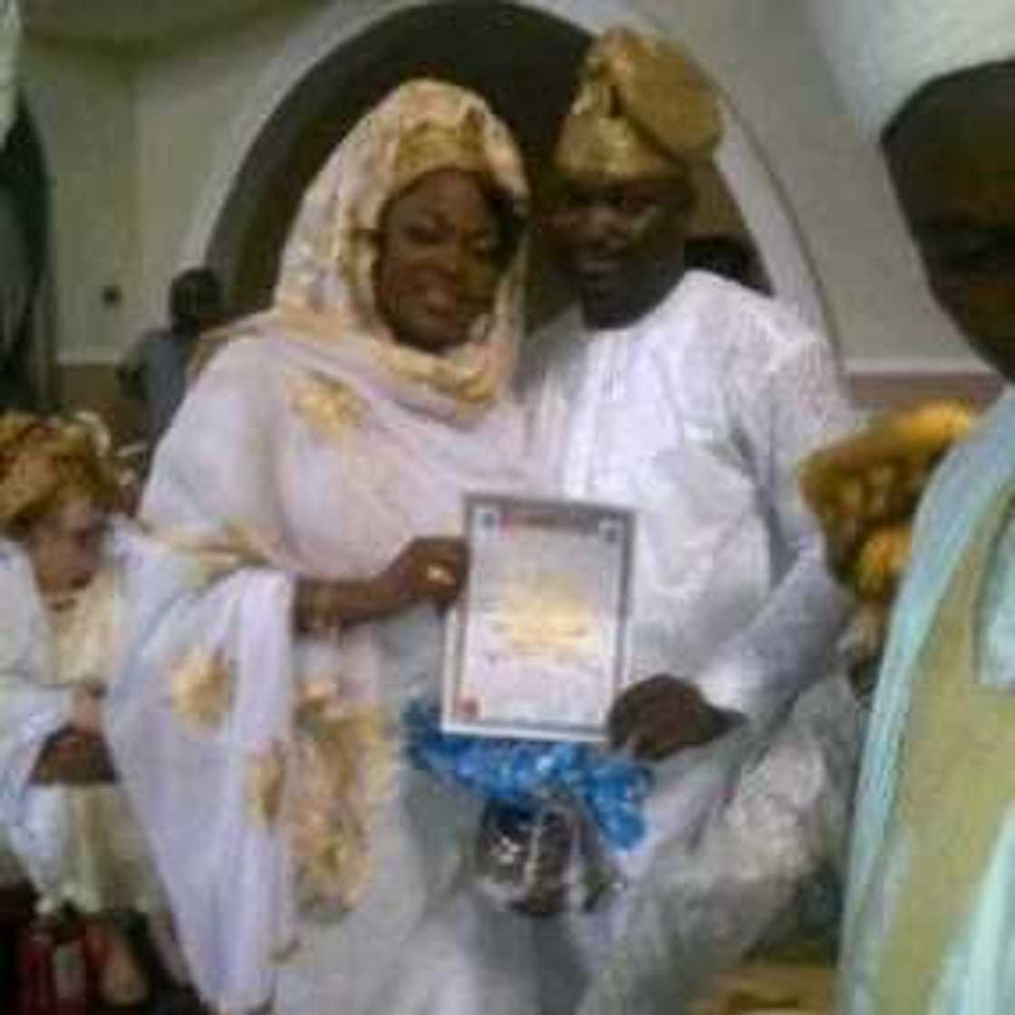 8 Actresses who abandoned Christianity for Islam 8 Actresses who abandoned Christianity for Islam