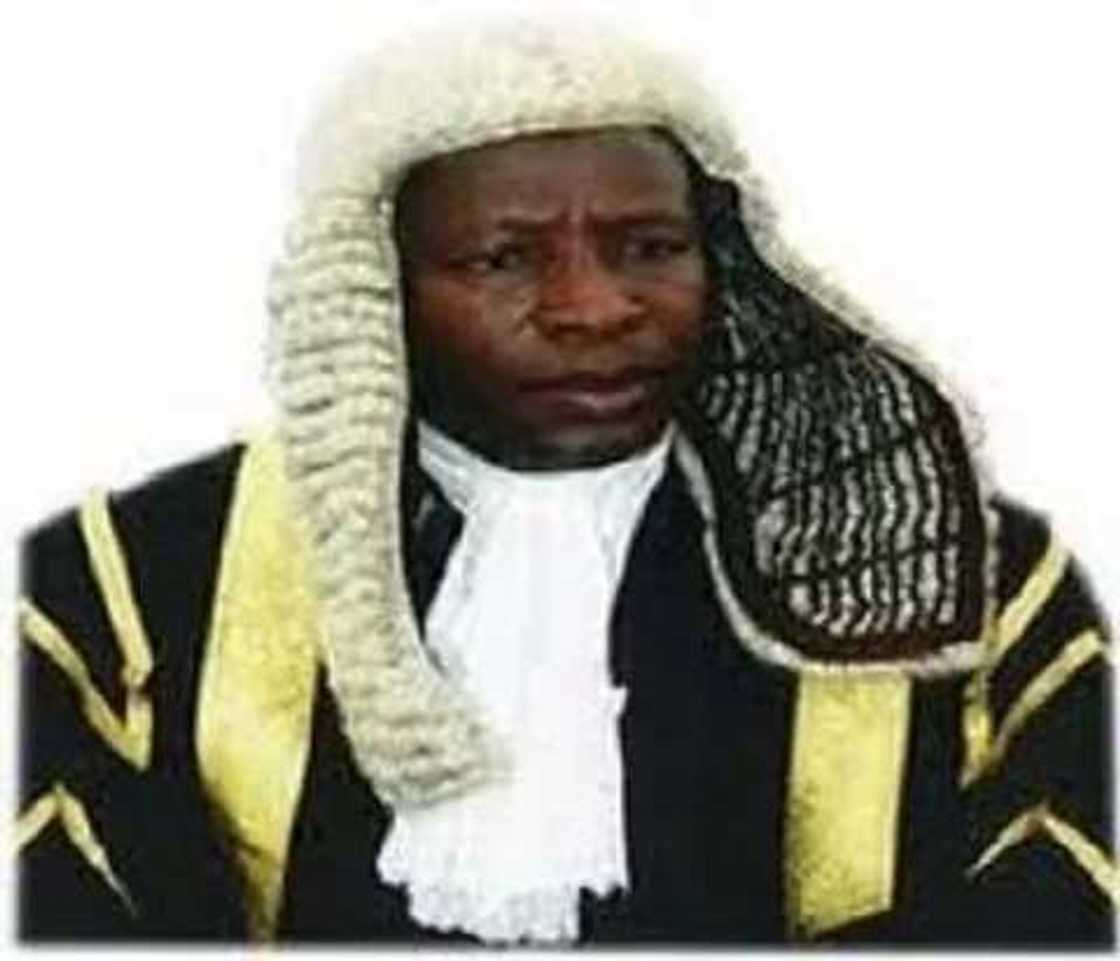 Shugaban Kasa Buhari ya nada Alkalin Alkalai na babban Kotun Tarayya Shugaban Kasa Buhari ya nada Alkalin Alkalai na babban Kotun Tarayya