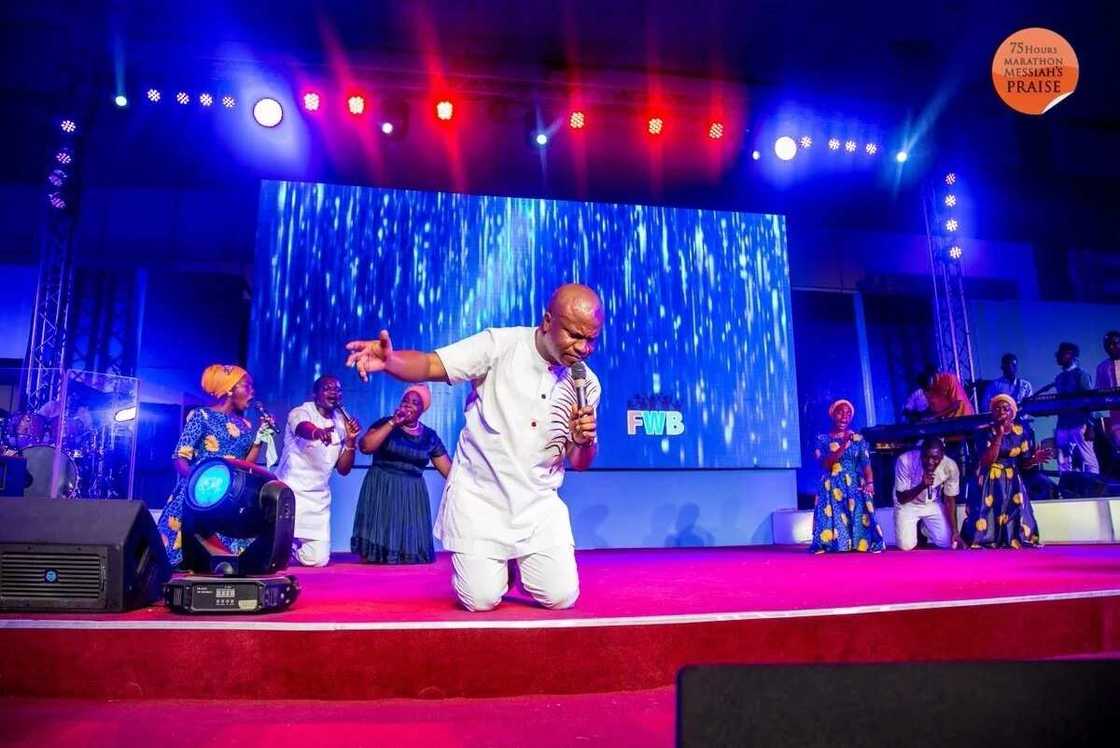 6 things you should know about 75 hours praise in honour of Pastor Adeboye (Photos) 6 things you should know about 75 hours praise in honour of Pastor Adeboye (Photos)