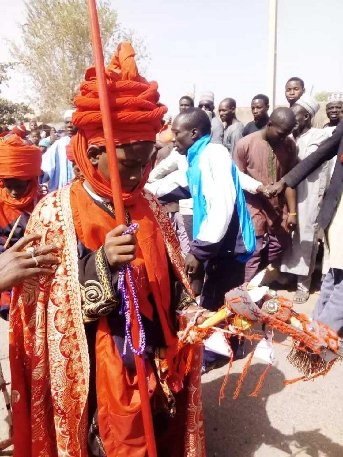 Yara sun yi hawan Daba a Birnin Zazzau Yara sun yi hawan Daba a Birnin Zazzau